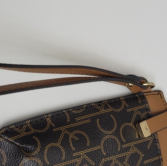 CK Calvin Klein Logo Wristlet w/Strap Zipper Closure - Brown - Picture 5 of 9
